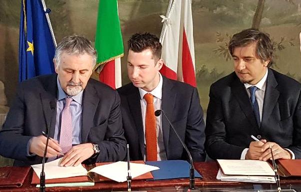 La firma da parte degli assessori alle Infrastrutture di Liguria, Toscana e Lazio