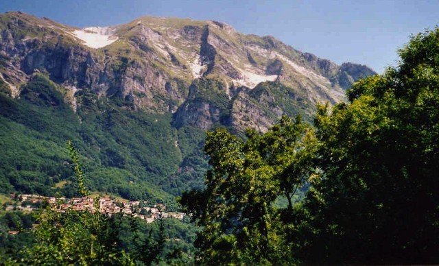 Apuane