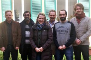 Il gruppo dei ricercatori pisani: da sinistra, Giovanni Sarti, Andrea Caiti, Daniela Ciccarelli, Mauro Rosi, Duccio Bertoni e Riccardo Costanzi. (Foto da Università di Pisa).