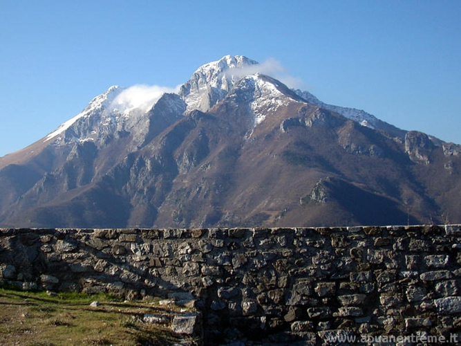 Parco Alpi Apuane: le Panie da Trassilico. (Foto di Carlo Otello Sarti, www.parcapuane.it)