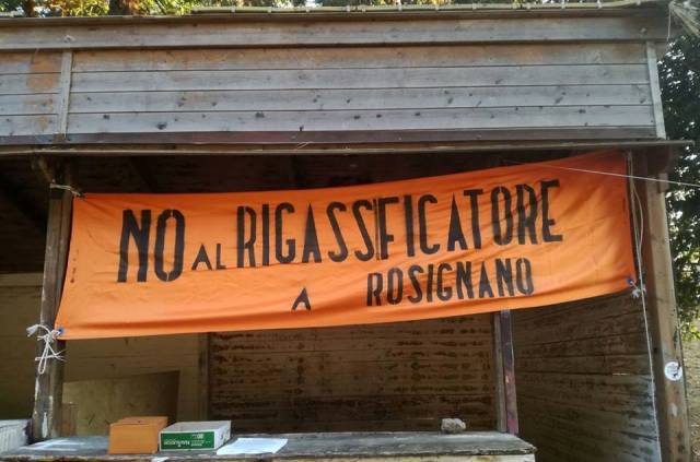 No rigassificatore Rosignano