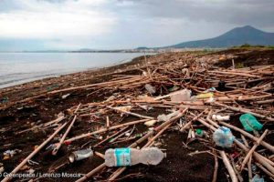 Plastica in spiaggia