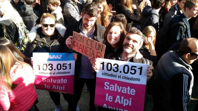 Una manifestazione della ReTe dei comitati per la difesa del territorio