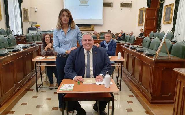 L'assessore Simona Petrucci e il sindaco Antonfrancesco Vivarelli Colonna