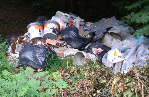 fototrappole nel Chianti, rifiuti e discariche abusive, Toscana ambiente.