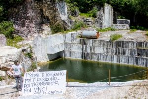 Cave-apuane-volontario