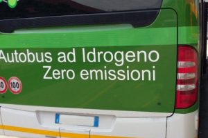 Autobus elettrici e a idrogeno, dal PNRR 89 mezzi per la Toscana