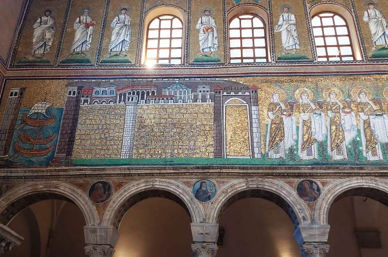 Mosaico-Ravenna_Toscana-ambiente