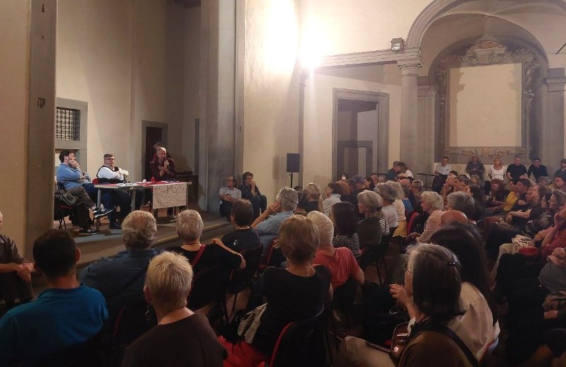 L'incontro pubblico promosso dal Comitato Oltrarno Futuro (foto di Lorenzo Somigli)