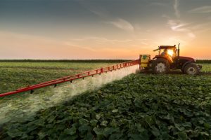 pesticidi-chimica-agricoltura_Toscana-ambiente