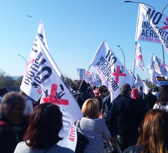 Manifestazione-aeroporto-Peretola-Firenze-Toscana-ambiente