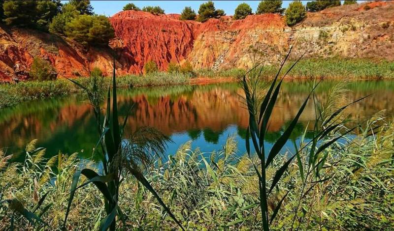 lago-bauxite-ricchezza_Toscana-ambiente