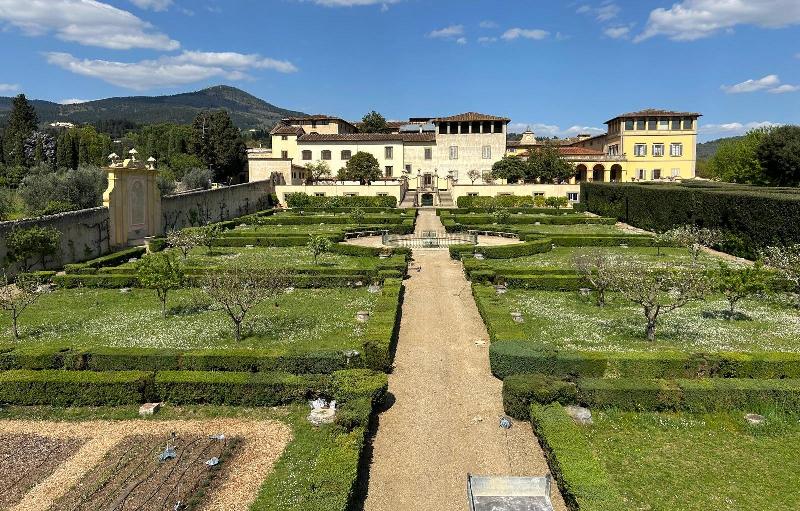 Giardino-villa-la-quiete_Toscana-ambiente