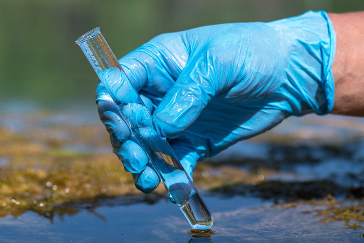 contaminazione-chimica-contaminazioni-chimiche-acque-Toscana-ambiente